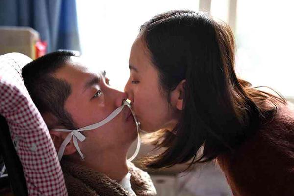 經(jīng)典回合制手游《夢(mèng)幻天驕》3月24日安卓?jī)?nèi)測(cè)