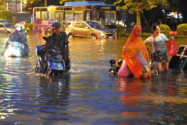 《戀舞OL》溫馨照片墻 秀出甜蜜印證