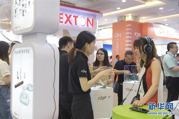 摔角之王 《SD敢達(dá)戰(zhàn)爭(zhēng)要塞》雷霆敢達(dá)出擊