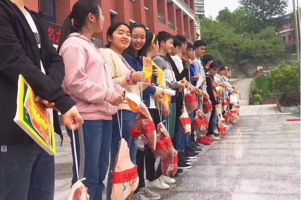 《新劍與魔法》周年慶豪送黃金屋