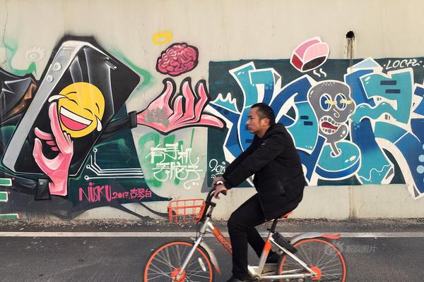 Counterpoint：2025年Q4中國(guó)智能手機(jī)市場(chǎng)蘋(píng)果份額21.8%，華為小米下滑超13%